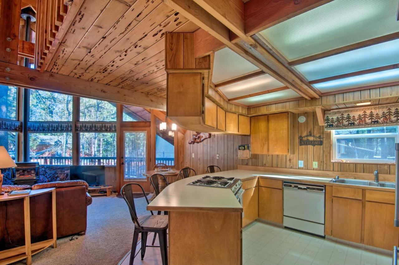 Cozy Family Home With Tahoe Views, 7 Min To Heavenly South Lake Tahoe Bagian luar foto