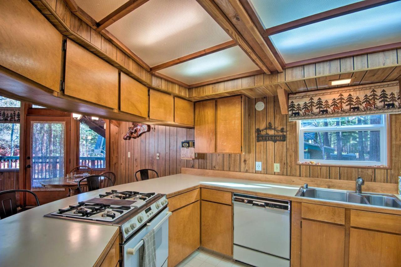 Cozy Family Home With Tahoe Views, 7 Min To Heavenly South Lake Tahoe Bagian luar foto